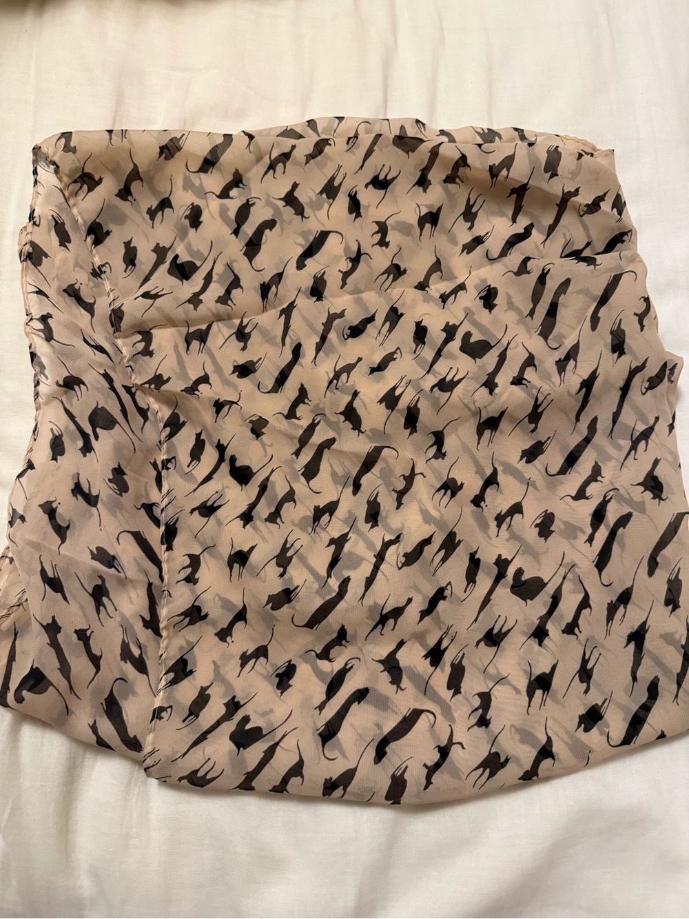 Mouse and cat design scarf